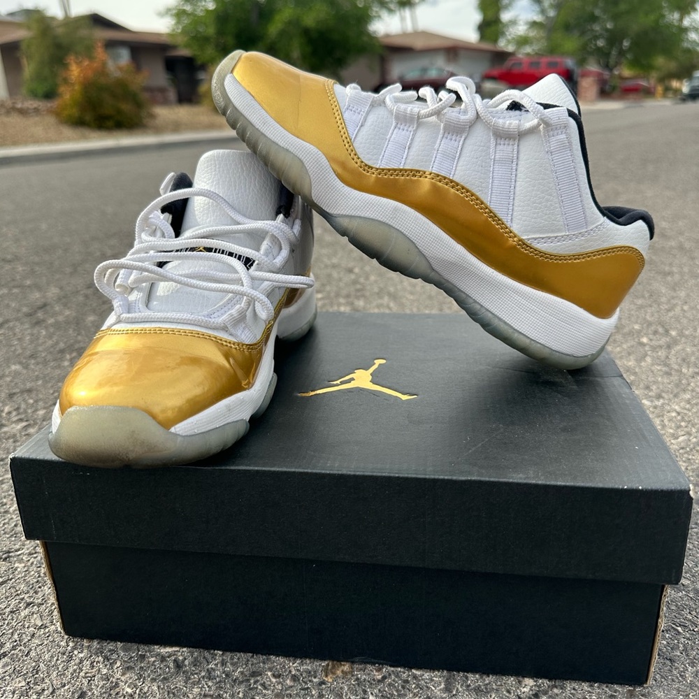 Jordan 11s ‘Closing Ceremony’